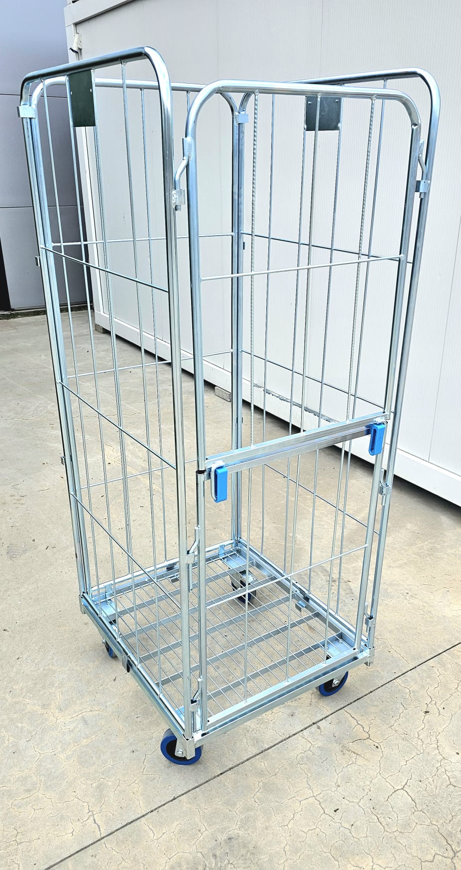 Cărucior profesional pentru transport și depozitare lenjerie – best seller, utilizare multifuncțională, ușă frontală 50% / 100%, rafturi opționale – 70 × 80 × 176 cm – PRH-B1012 Cărucior profesional pentru transport și depozitare lenjerie – best seller, utilizare multifuncțională, ușă frontală 50% / 100%, rafturi opționale – 70 × 80 × 176 cm – PRH-B1012