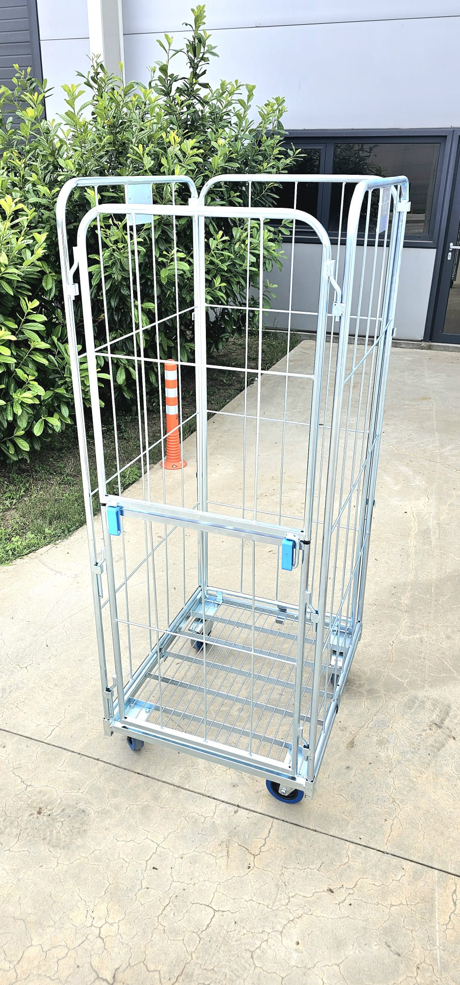 Cărucior profesional pentru transport și depozitare lenjerie – best seller, utilizare multifuncțională, ușă frontală 50% / 100%, rafturi opționale – 70 × 80 × 176 cm – PRH-B1012 Cărucior profesional pentru transport și depozitare lenjerie – best seller, utilizare multifuncțională, ușă frontală 50% / 100%, rafturi opționale – 70 × 80 × 176 cm – PRH-B1012